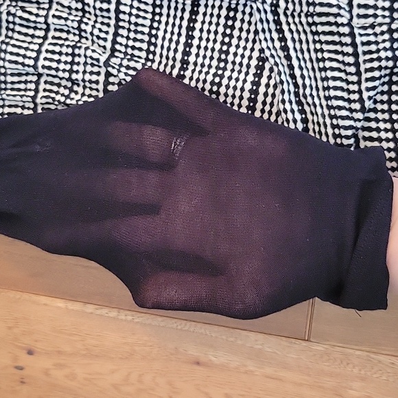 BCBGMaxAzria Long Sleeve Black and White Geometic Print Bodycon Dress Medium - Picture 5 of 8